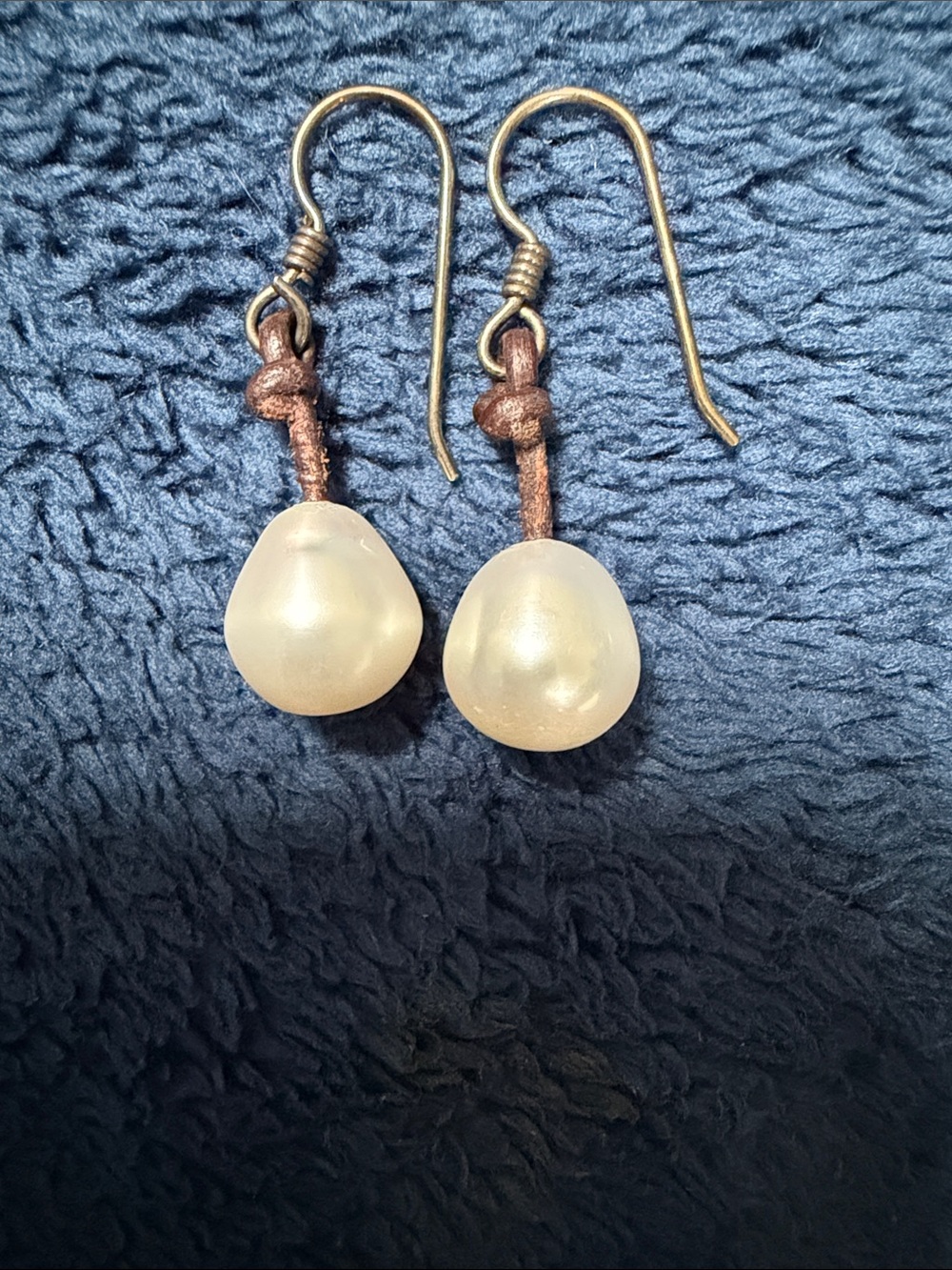 Source Unknown Cream Pearl Drop Earrings with Brown Cord